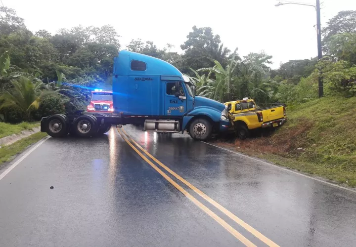 Vista general del accidente en Chilibre. Foto: @auc2270