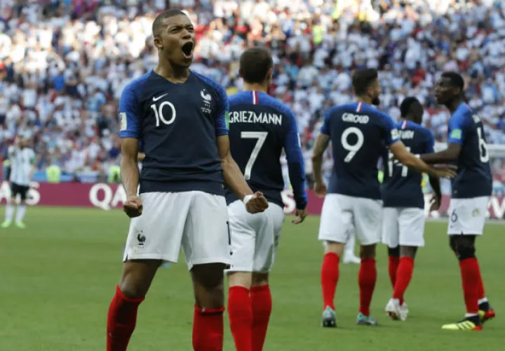 El delantero de la selección francesa Kylian. Foto: AP 