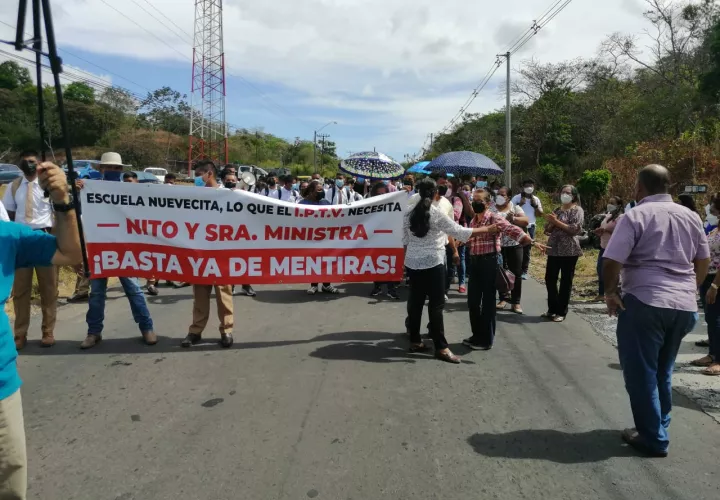 Las protestas se registran el segundo día de clases