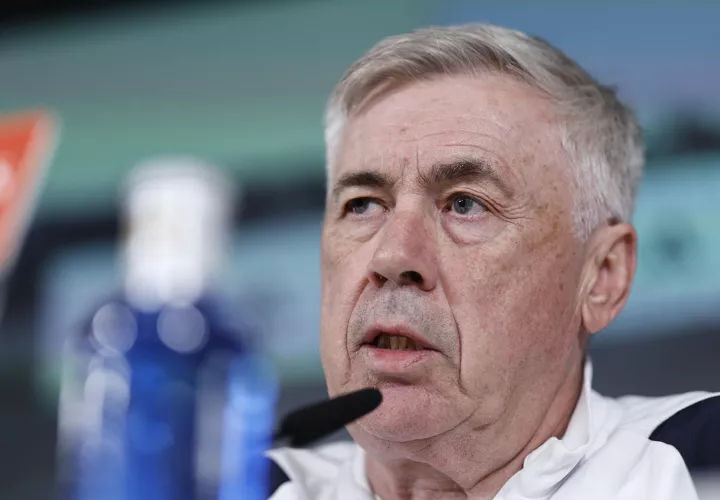 Carlo Ancelotti, durante la rueda de prensa. Foto: EFE