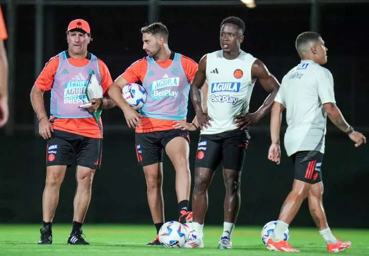 Entrenamiento de la selección Mayor de Fútbol de Colombia. Foto: EFE